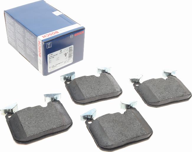 BOSCH 0 986 494 947 - Bremsbelagsatz, Scheibenbremse alexcarstop-ersatzteile.com