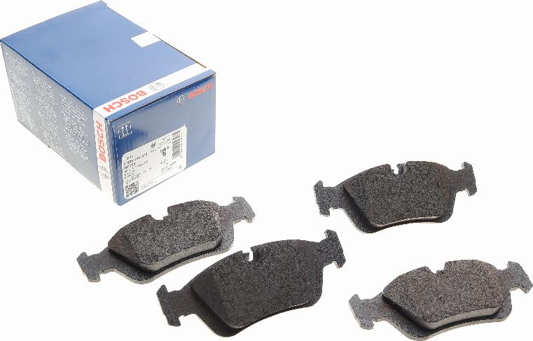 BOSCH 0 986 494 015 - Bremsbelagsatz, Scheibenbremse alexcarstop-ersatzteile.com