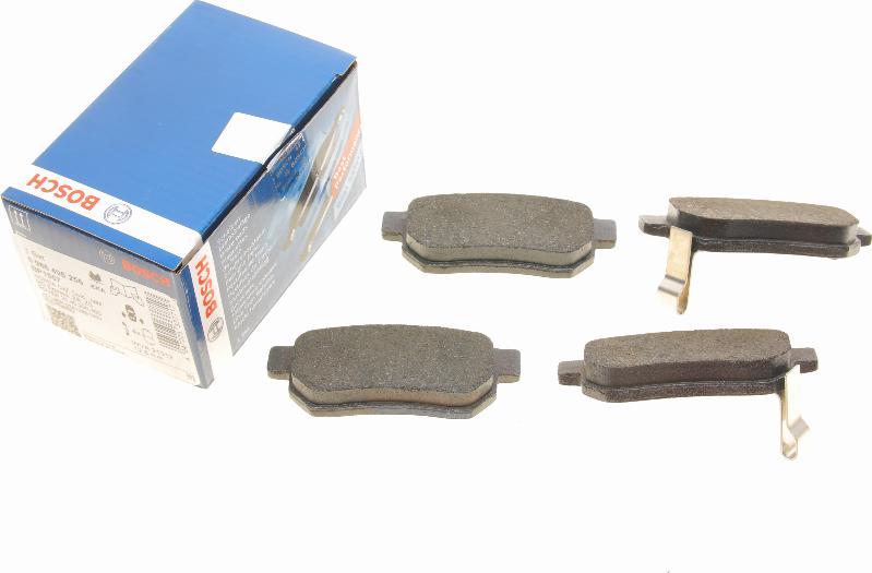 BOSCH 0 986 495 256 - Bremsbelagsatz, Scheibenbremse alexcarstop-ersatzteile.com