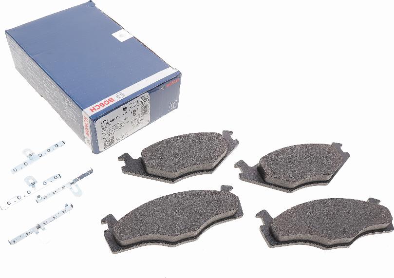 BOSCH 0 986 468 873 - Bremsbelagsatz, Scheibenbremse alexcarstop-ersatzteile.com