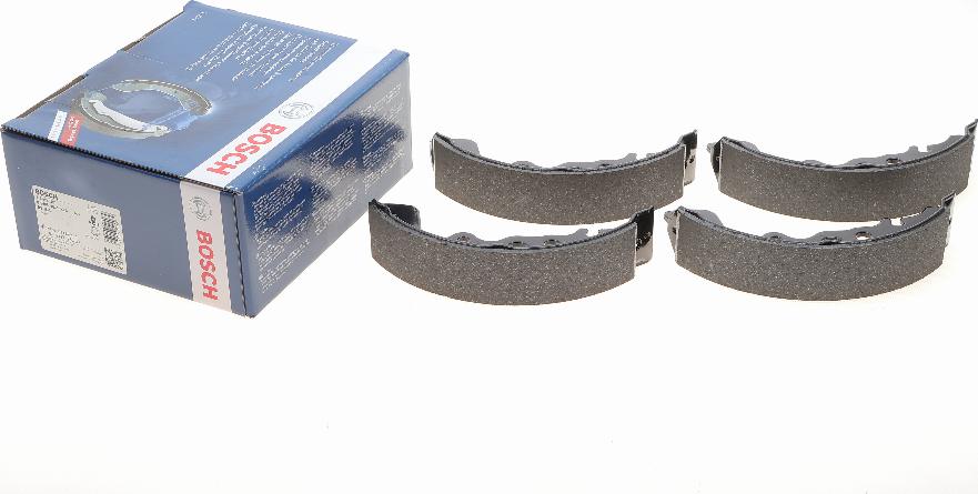 BOSCH 0 986 487 616 - Bremsbackensatz alexcarstop-ersatzteile.com