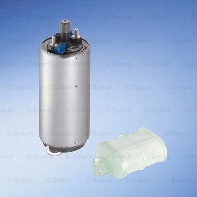 BOSCH 0 986 580 017 - Kraftstoffpumpe alexcarstop-ersatzteile.com