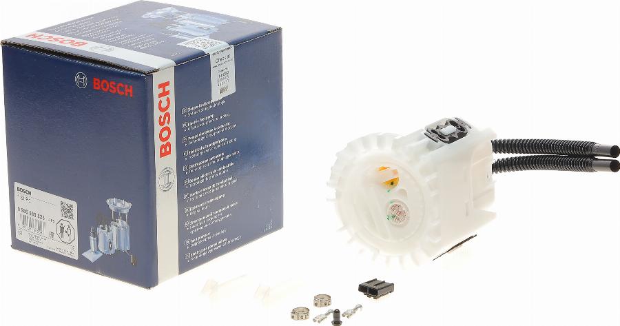 BOSCH 0 986 580 823 - Kraftstoffpumpe alexcarstop-ersatzteile.com