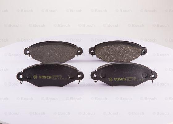 BOSCH 0 986 BB0 101 - Bremsbelagsatz, Scheibenbremse alexcarstop-ersatzteile.com