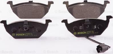 BOSCH 0 986 BB0 136 - Bremsbelagsatz, Scheibenbremse alexcarstop-ersatzteile.com