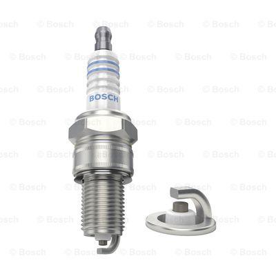 BOSCH 0 242 235 988 - Zündkerze alexcarstop-ersatzteile.com