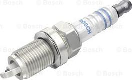 BOSCH 0 242 235 986 - Zündkerze alexcarstop-ersatzteile.com