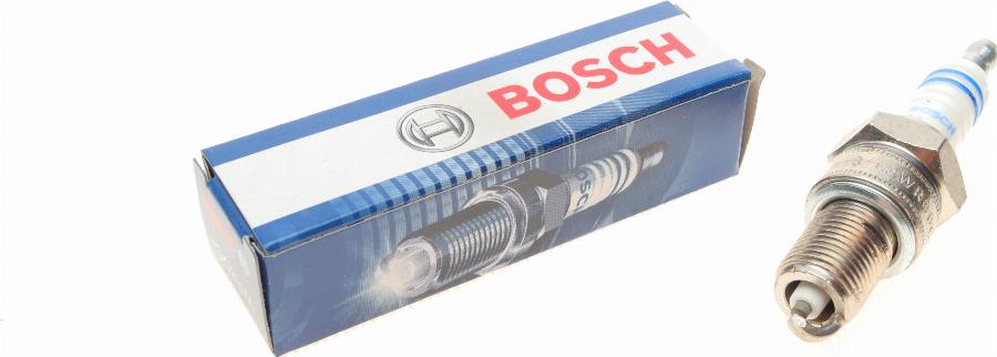 BOSCH 0 242 229 656 - Zündkerze alexcarstop-ersatzteile.com