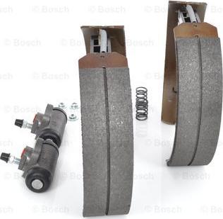 BOSCH 0 204 114 515 - Bremsbackensatz alexcarstop-ersatzteile.com