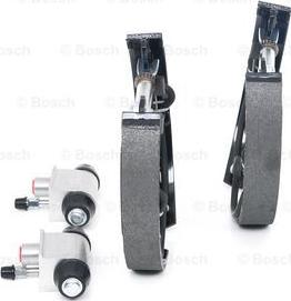 BOSCH 0 204 114 648 - Bremsbackensatz alexcarstop-ersatzteile.com