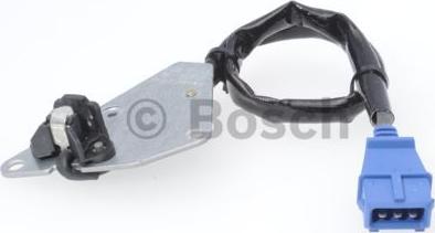 BOSCH 0 232 101 026 - Sensor, Nockenwellenposition alexcarstop-ersatzteile.com