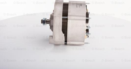 BOSCH F 042 301 018 - Generator alexcarstop-ersatzteile.com