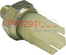 Metzger 0910030 - Sensor, Öldruck alexcarstop-ersatzteile.com