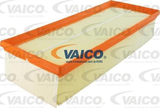 VAICO V10-0621 - Luftfilter alexcarstop-ersatzteile.com