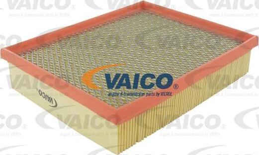 VAICO V24-0467 - Luftfilter alexcarstop-ersatzteile.com