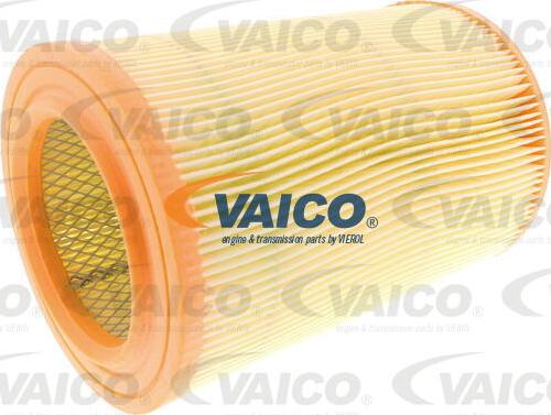 VAICO V24-0767 - Luftfilter alexcarstop-ersatzteile.com