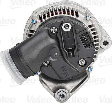 Valeo 437115 - Generator alexcarstop-ersatzteile.com