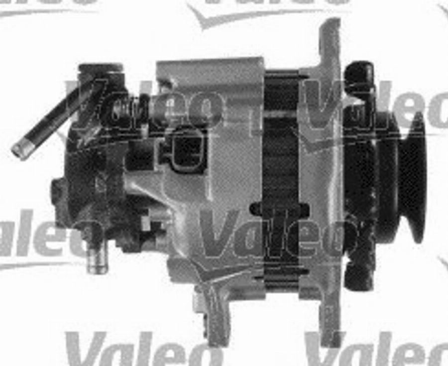 Valeo 437863 - Generator alexcarstop-ersatzteile.com