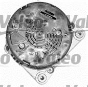 Valeo 437745 - Generator alexcarstop-ersatzteile.com