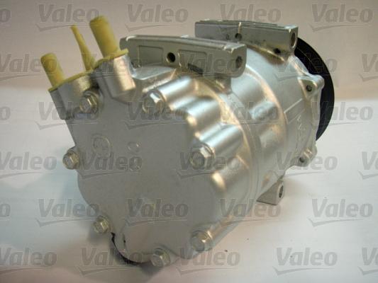 Valeo 813662 - Kompressor, Klimaanlage alexcarstop-ersatzteile.com