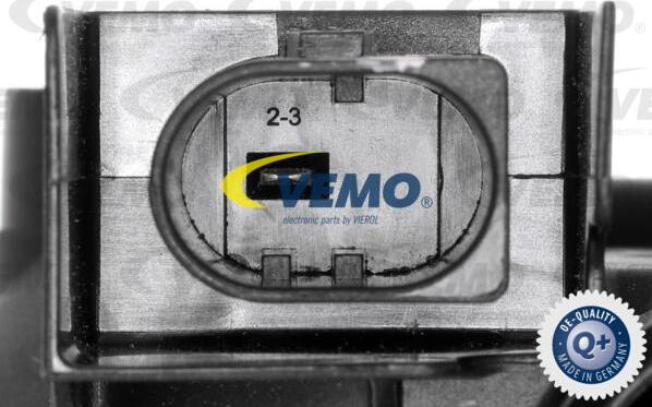 Vemo V95-13-50001 - Generator alexcarstop-ersatzteile.com