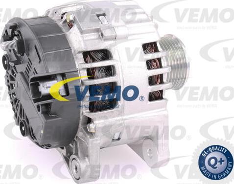 Vemo V46-13-82600 - Generator alexcarstop-ersatzteile.com