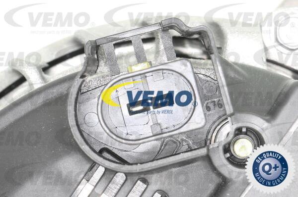 Vemo V10-13-50039 - Generator alexcarstop-ersatzteile.com