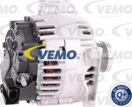 Vemo V30-13-50017 - Generator alexcarstop-ersatzteile.com